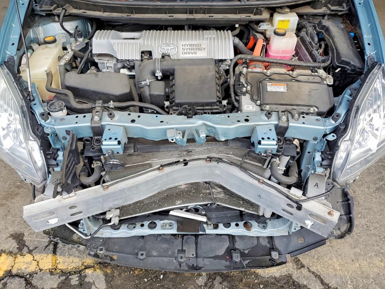 2013 TOYOTA PRIUS