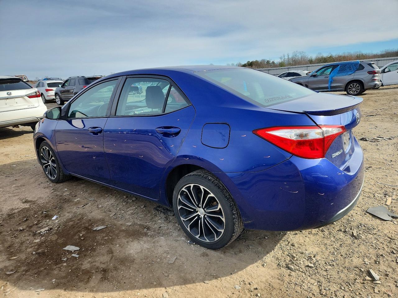 2016 TOYOTA COROLLA