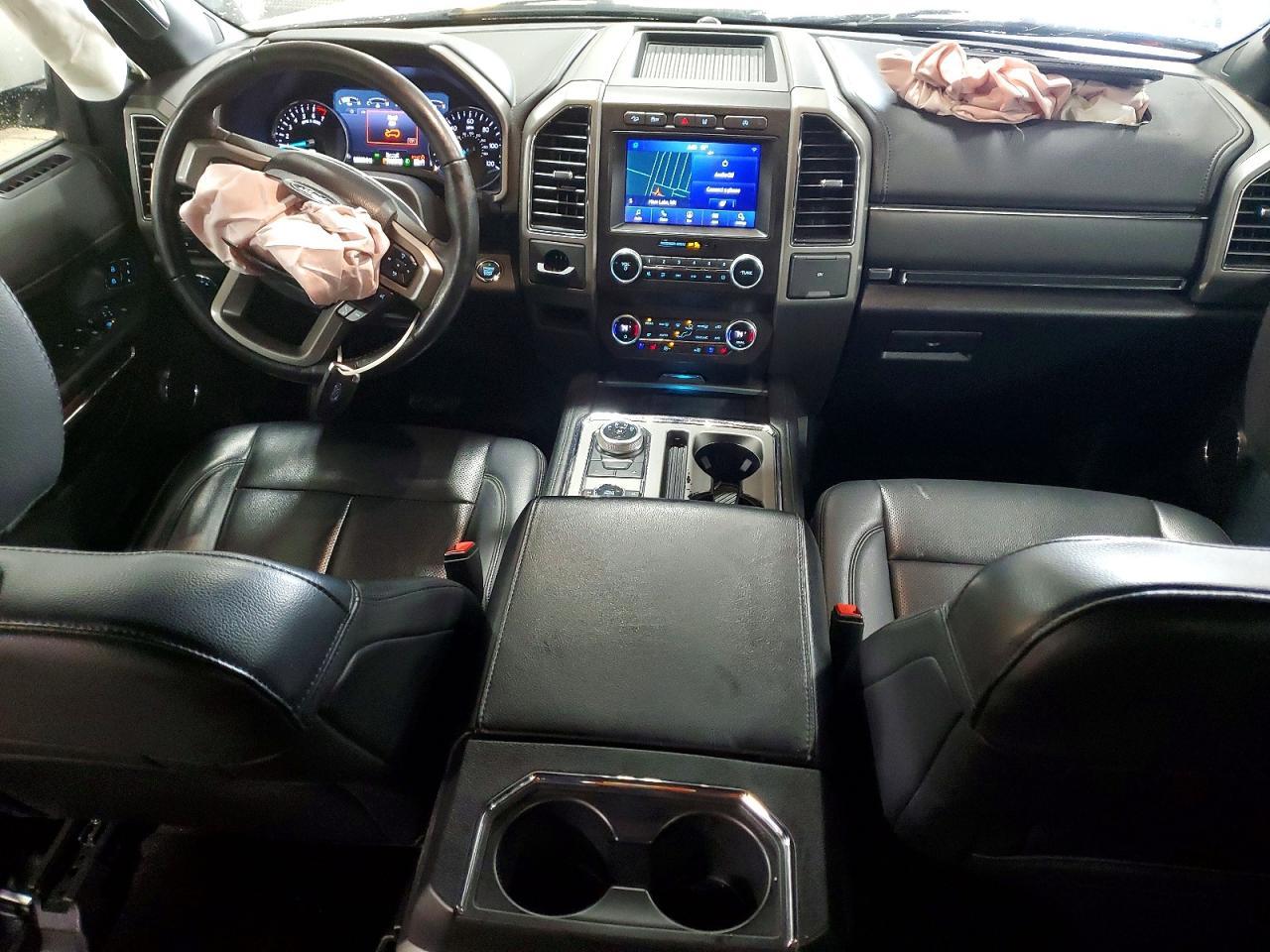 2021 FORD Expedition