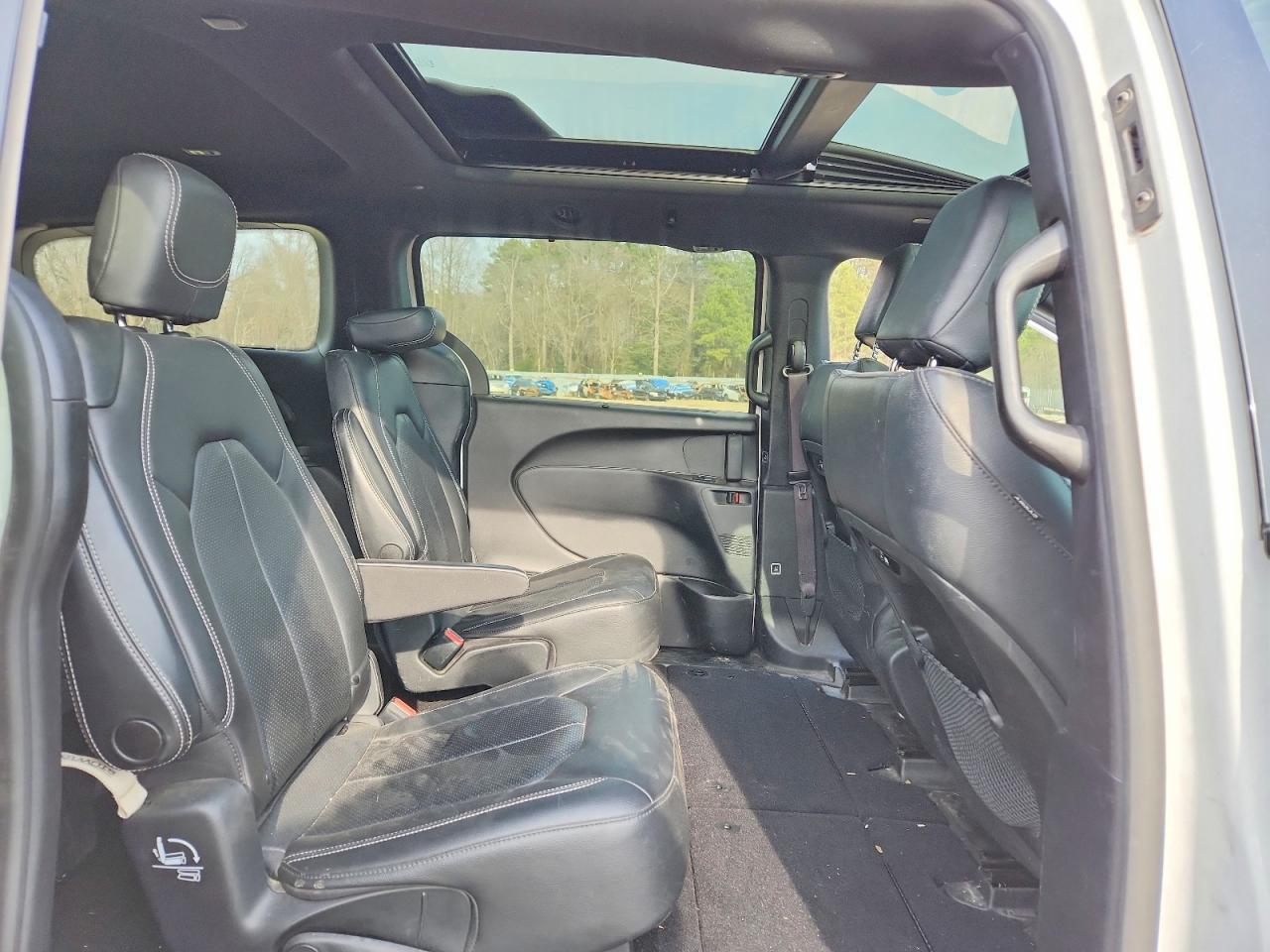 2021 CHRYSLER Pacifica