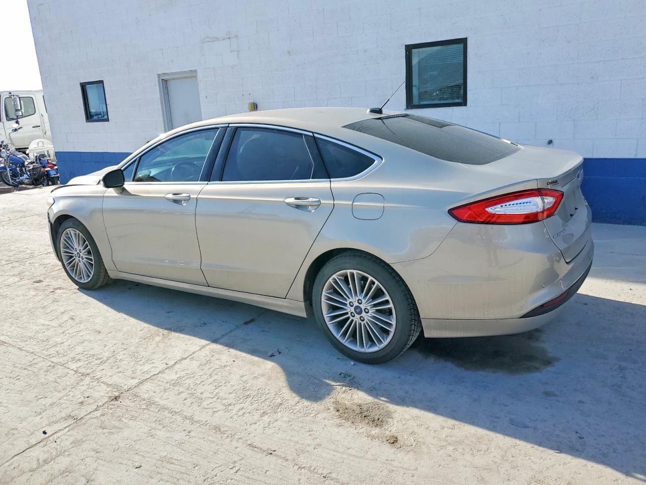 2016 FORD FUSION