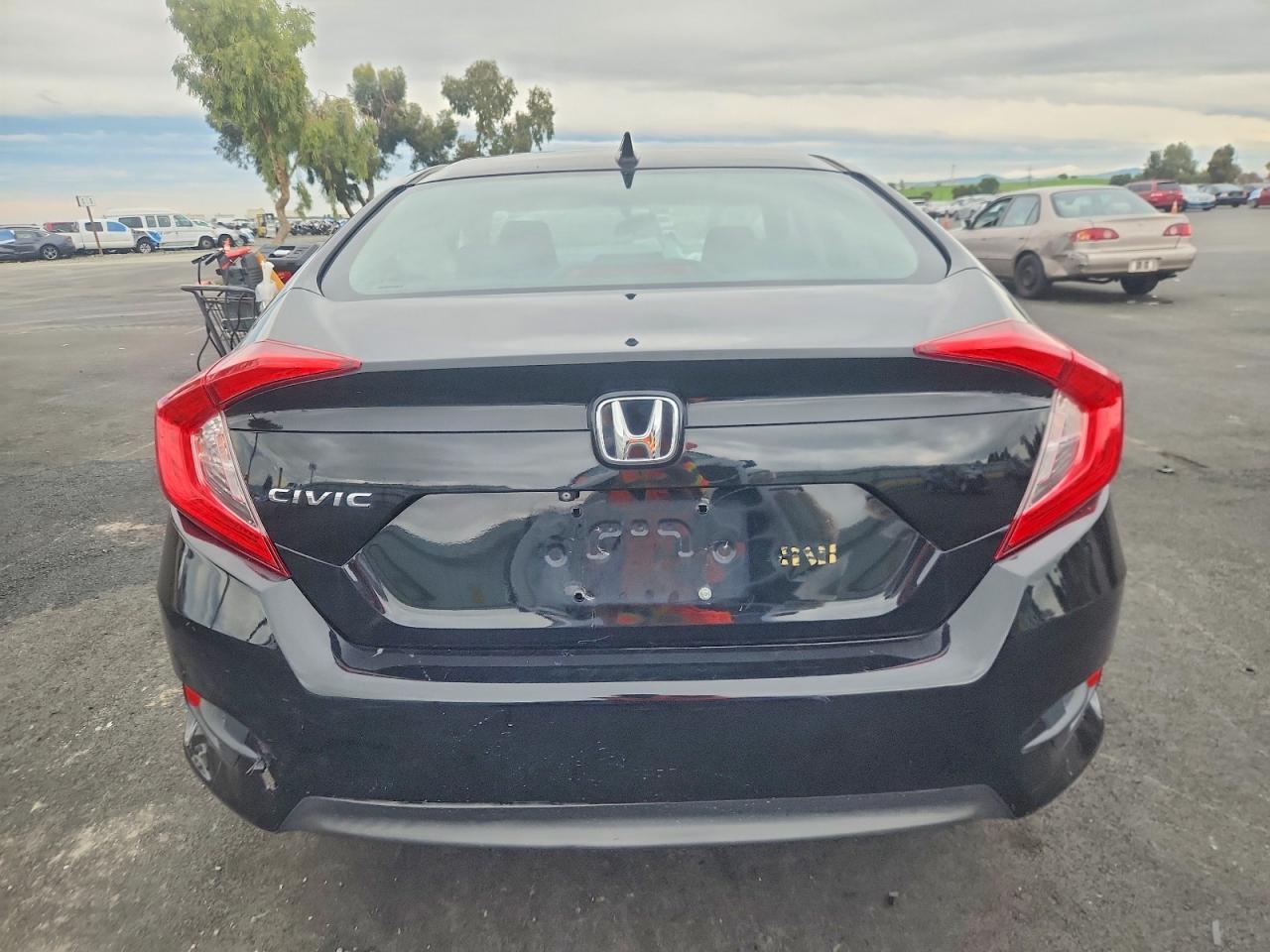 2017 HONDA CIVIC