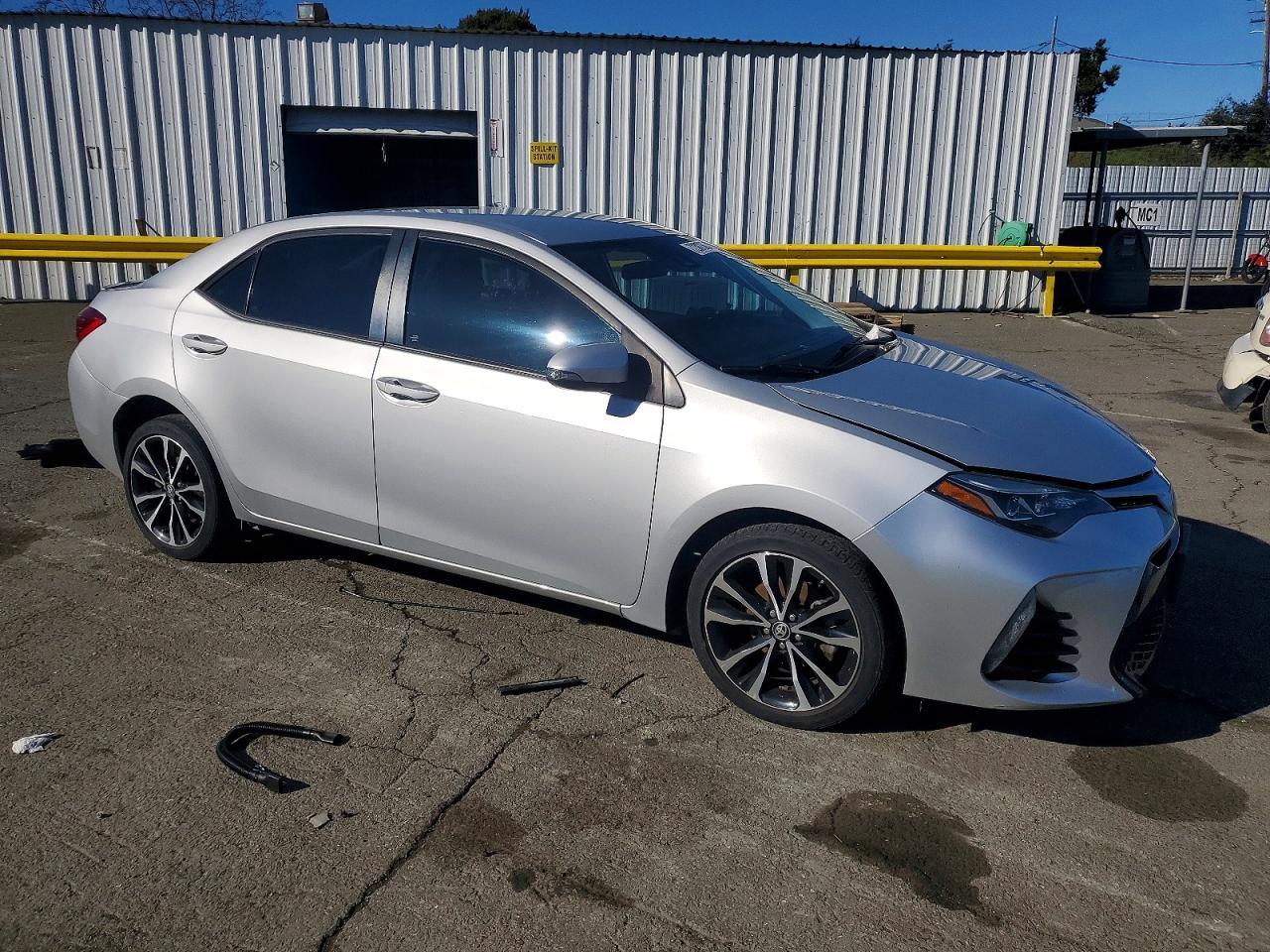 2017 TOYOTA COROLLA