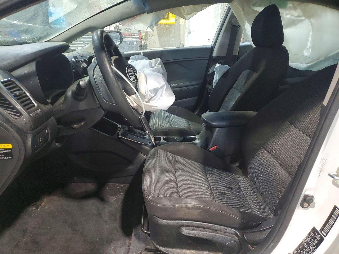 2017 KIA FORTE