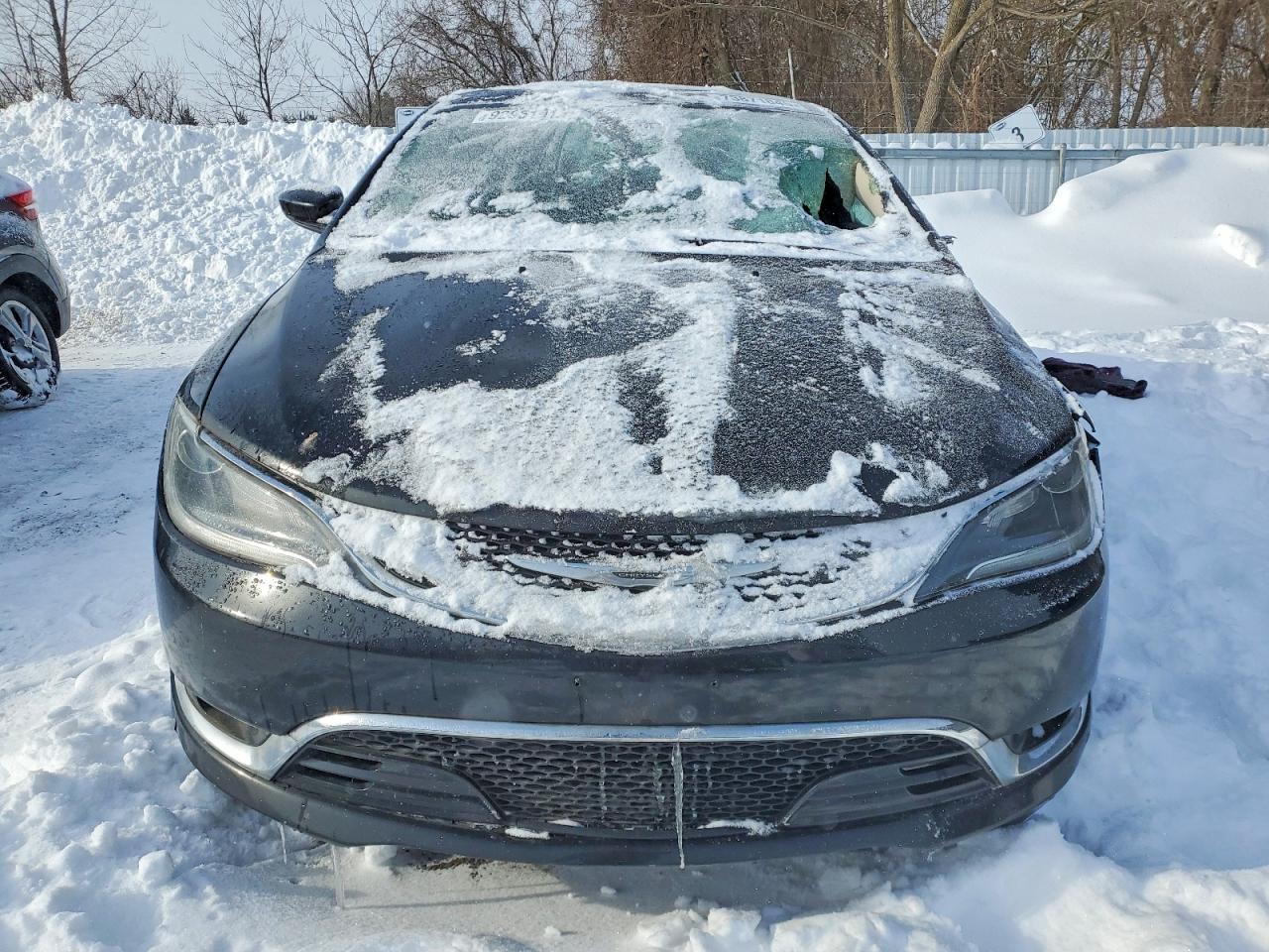2016 CHRYSLER 200