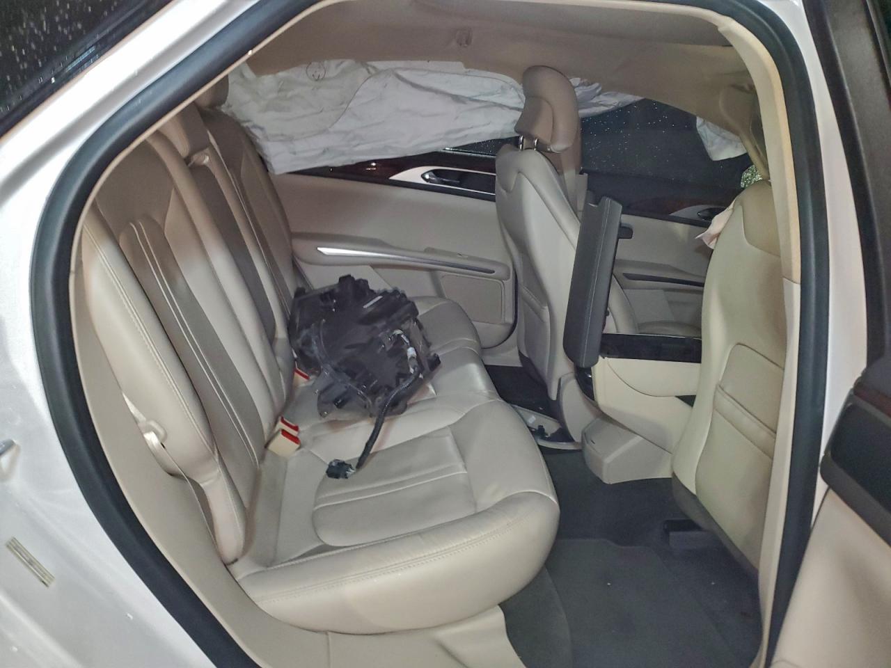 2016 LINCOLN MKZ