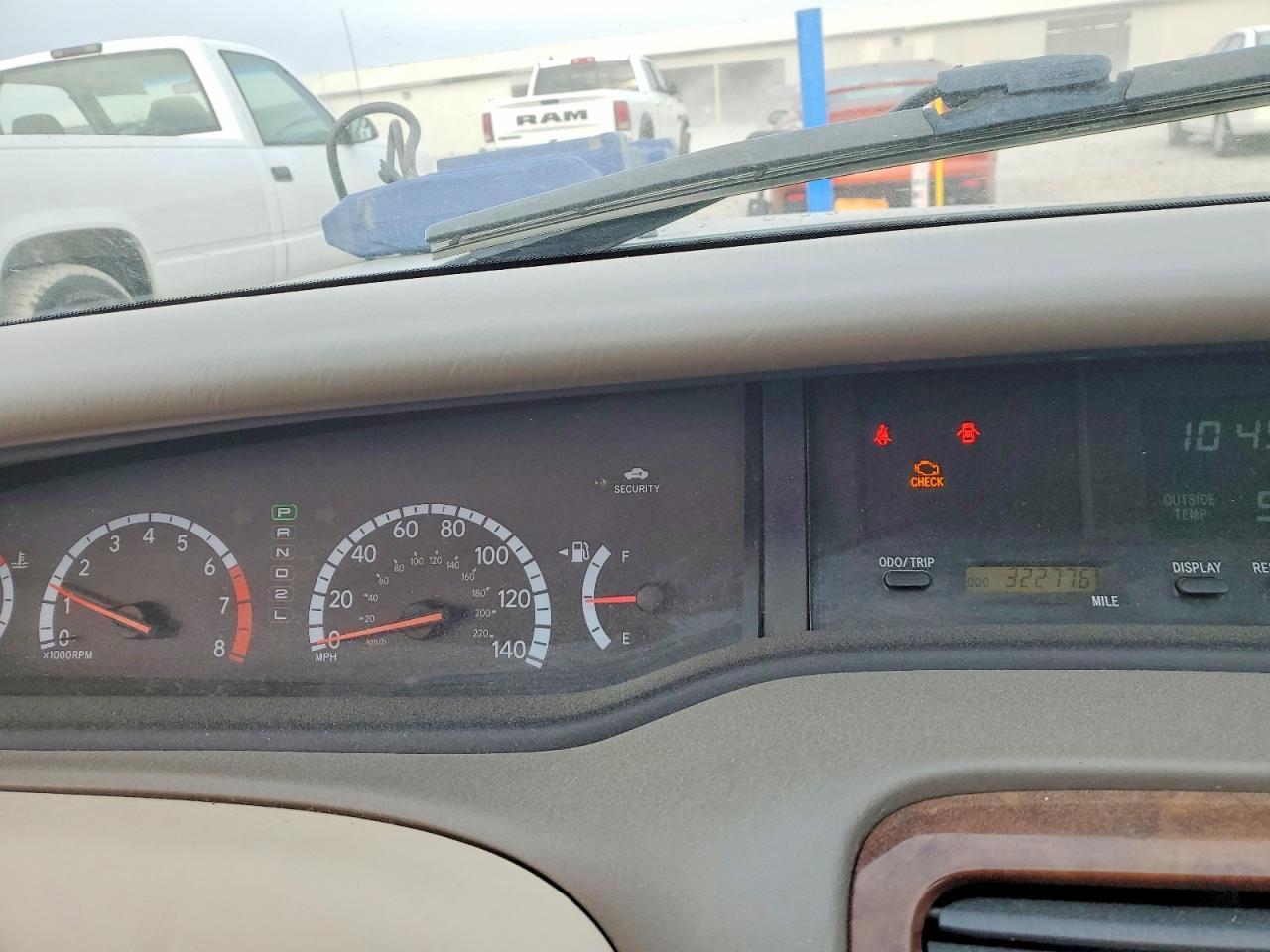2001 TOYOTA Avalon