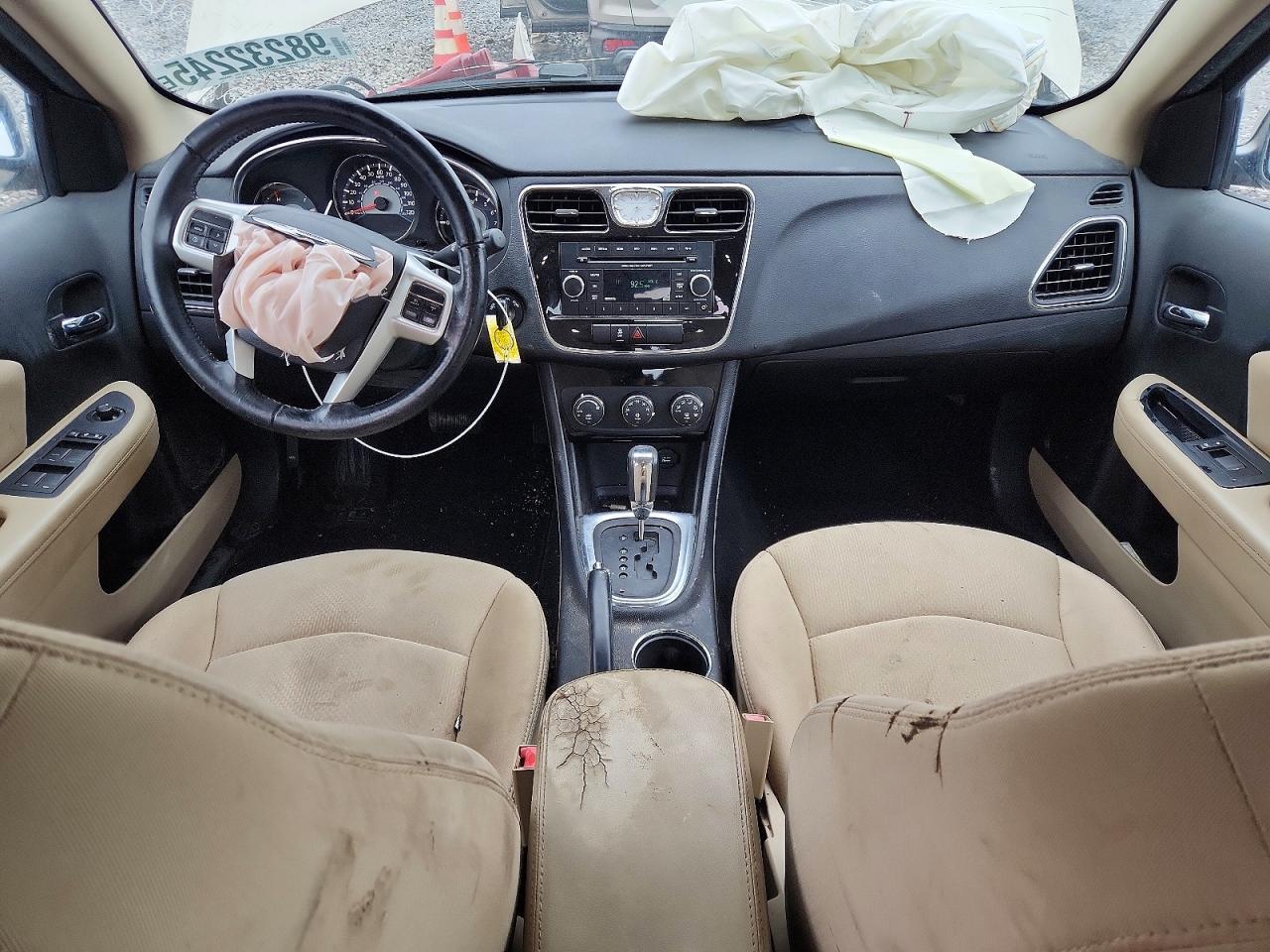 2014 CHRYSLER 200