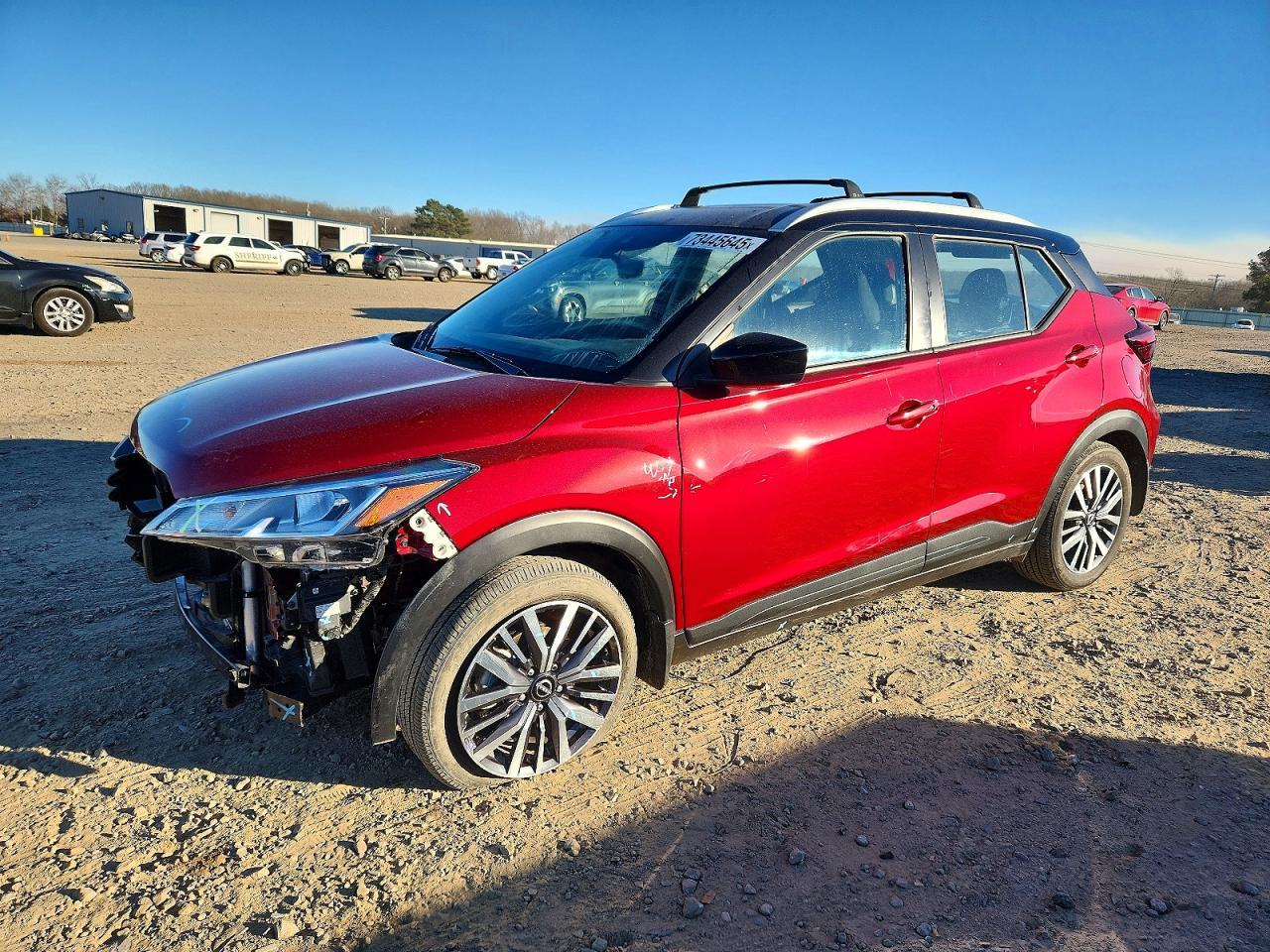 2024 NISSAN KICKS