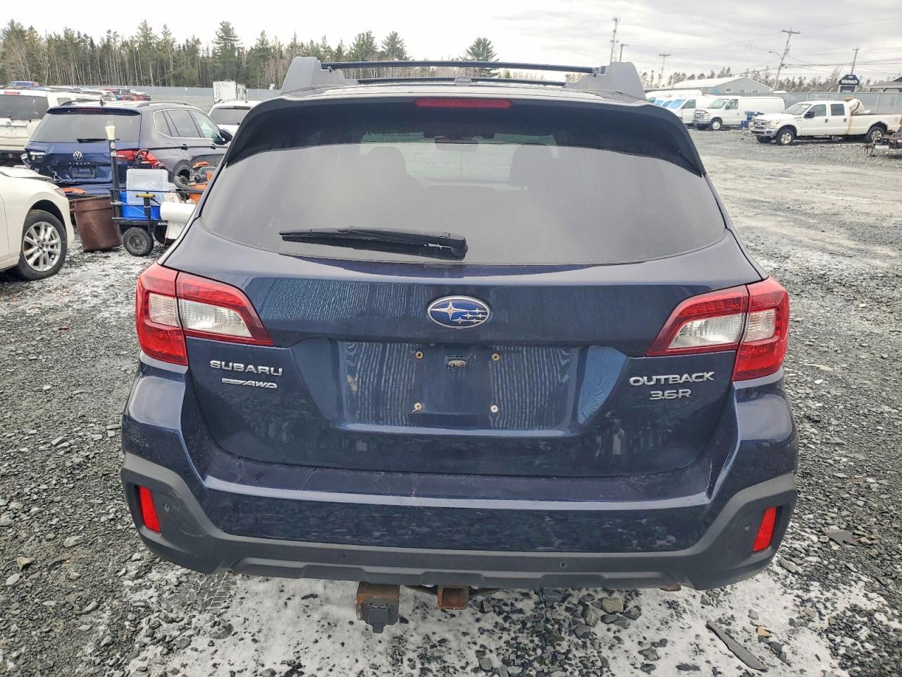 2018 SUBARU Outback