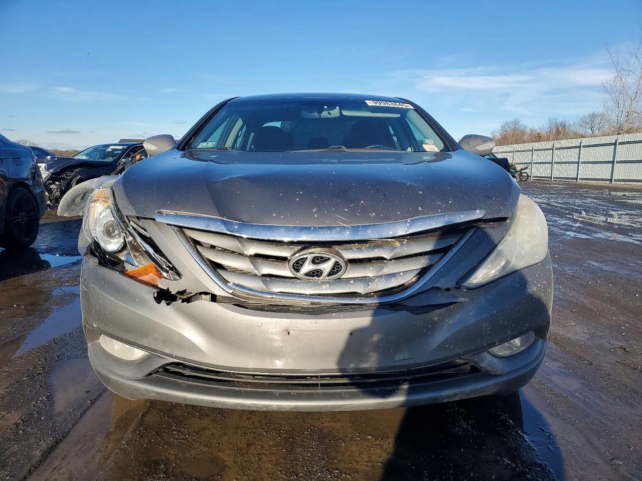 2011 HYUNDAI SONATA