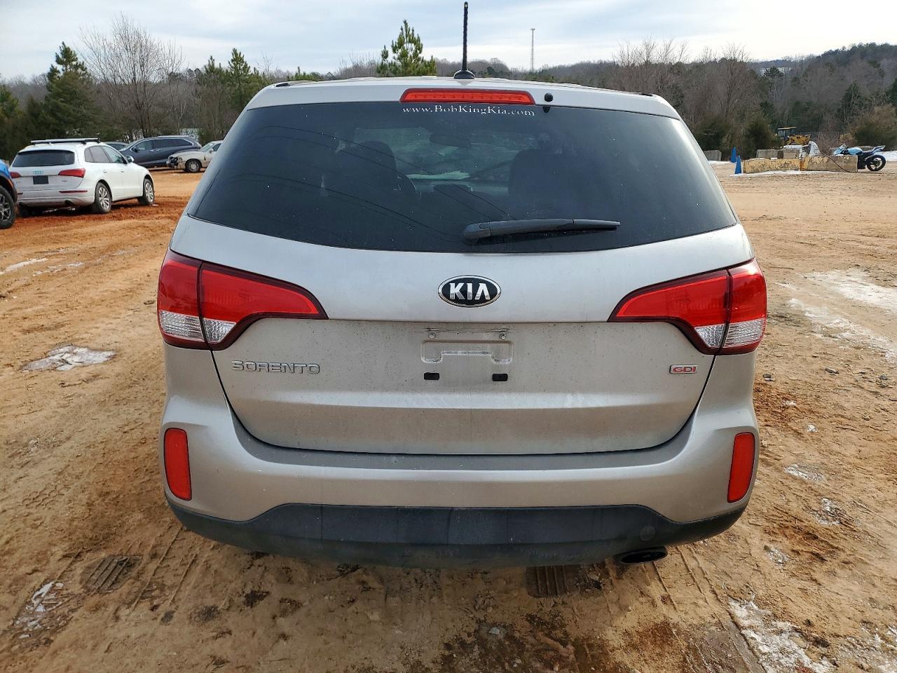 2015 KIA SORENTO