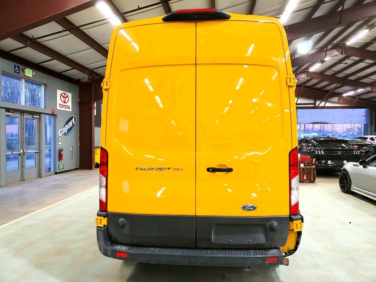 2020 FORD Transit