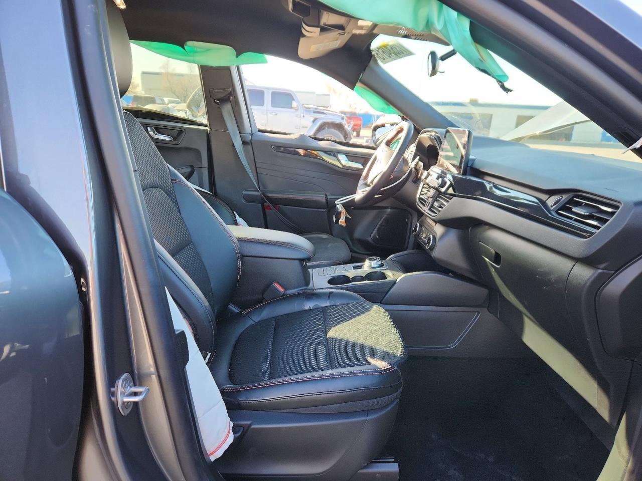 2025 FORD ESCAPE