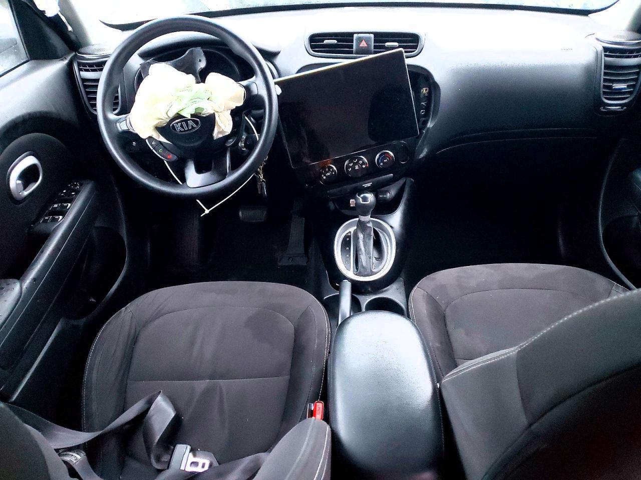 2017 KIA SOUL