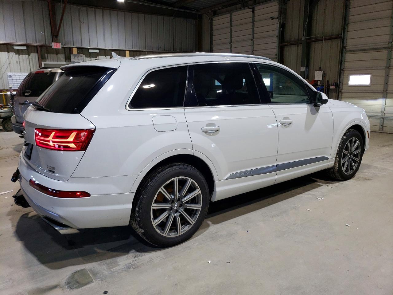 2018 AUDI Q7
