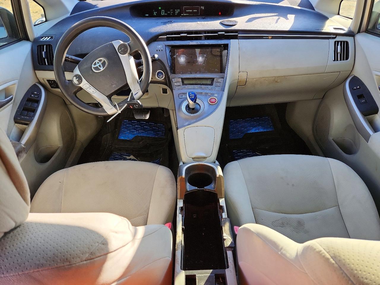 2013 TOYOTA PRIUS