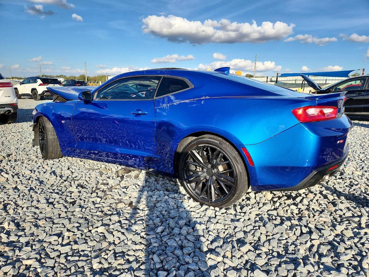 2017 CHEVROLET Camaro