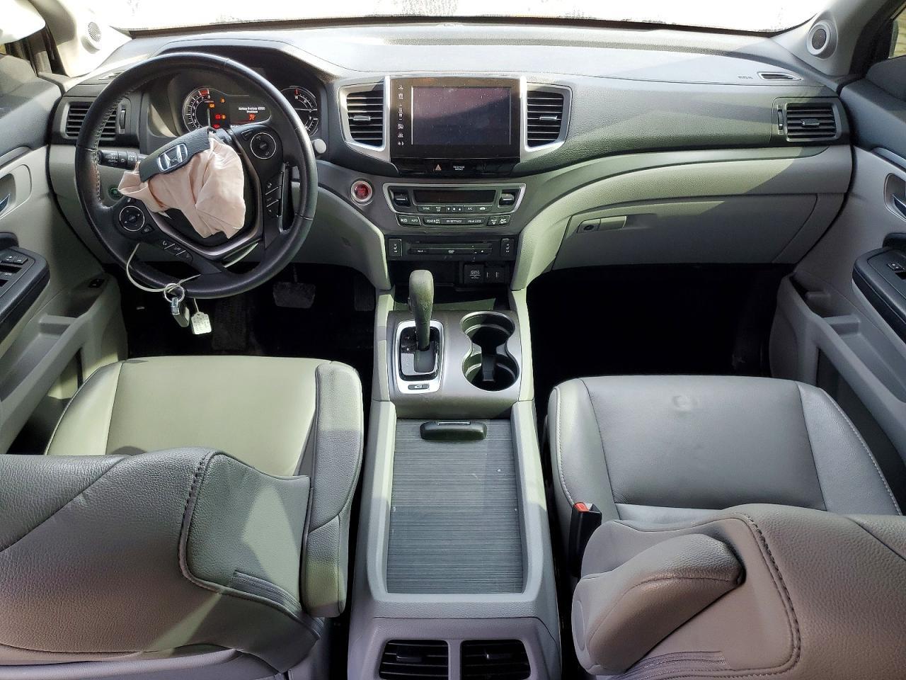 2017 HONDA PILOT