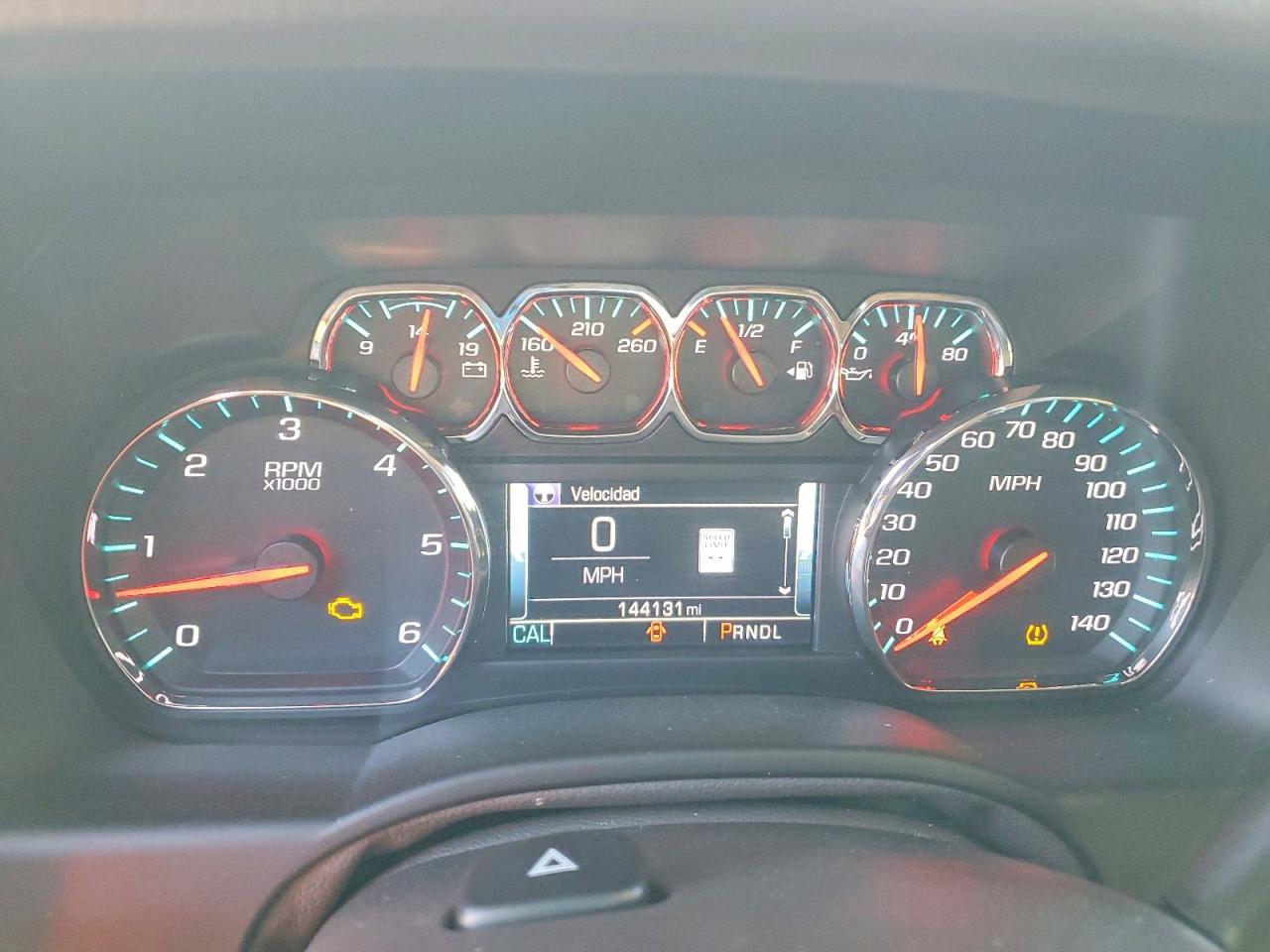 2018 CHEVROLET Suburban