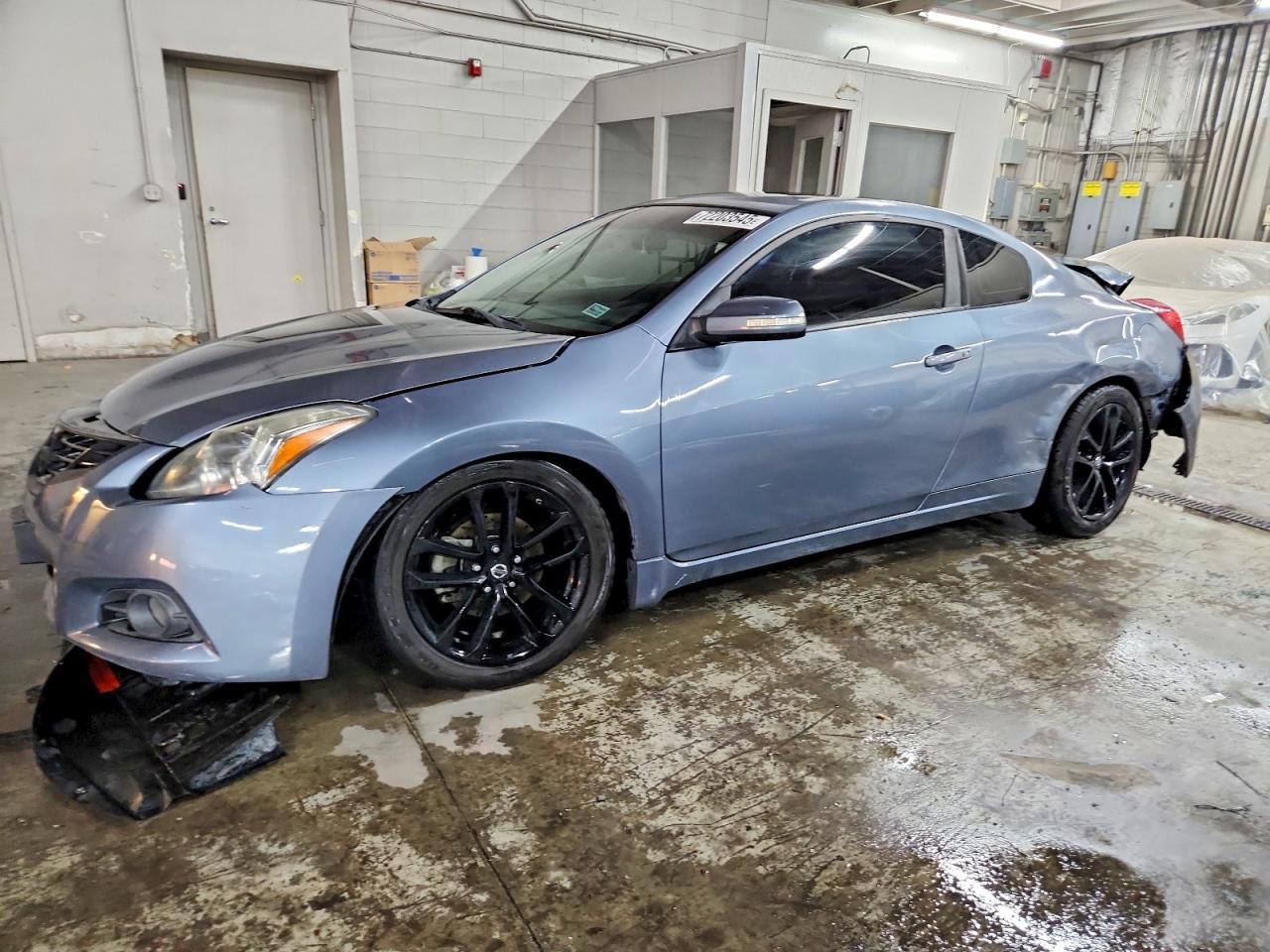 2010 NISSAN ALTIMA