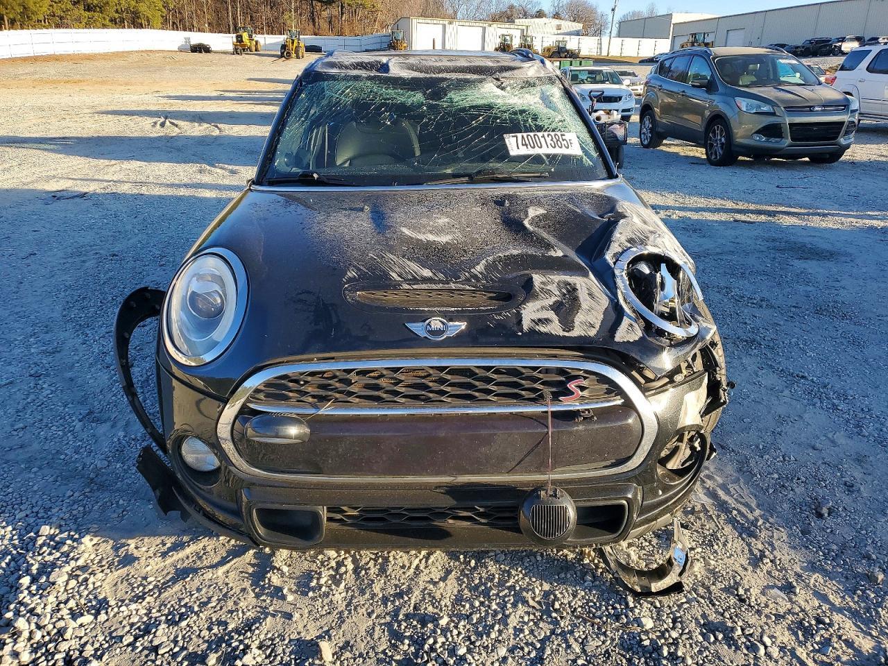 2016 MINI COOPER