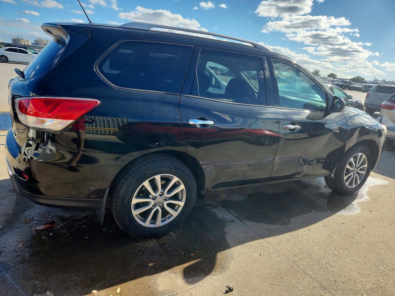 2013 NISSAN PATHFINDER