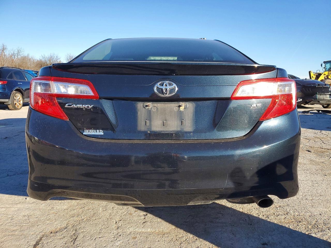 2012 TOYOTA CAMRY