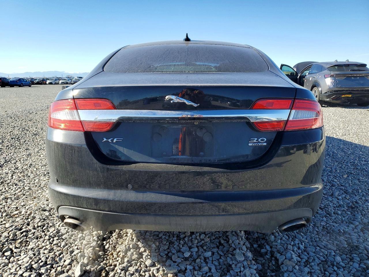 2013 JAGUAR XF