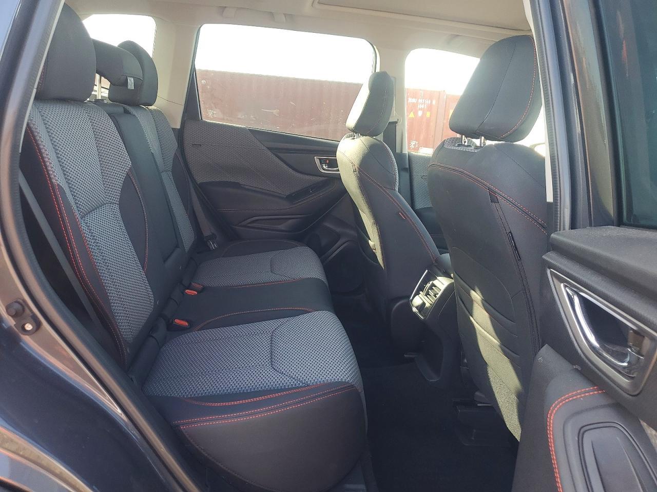 2021 SUBARU FORESTER