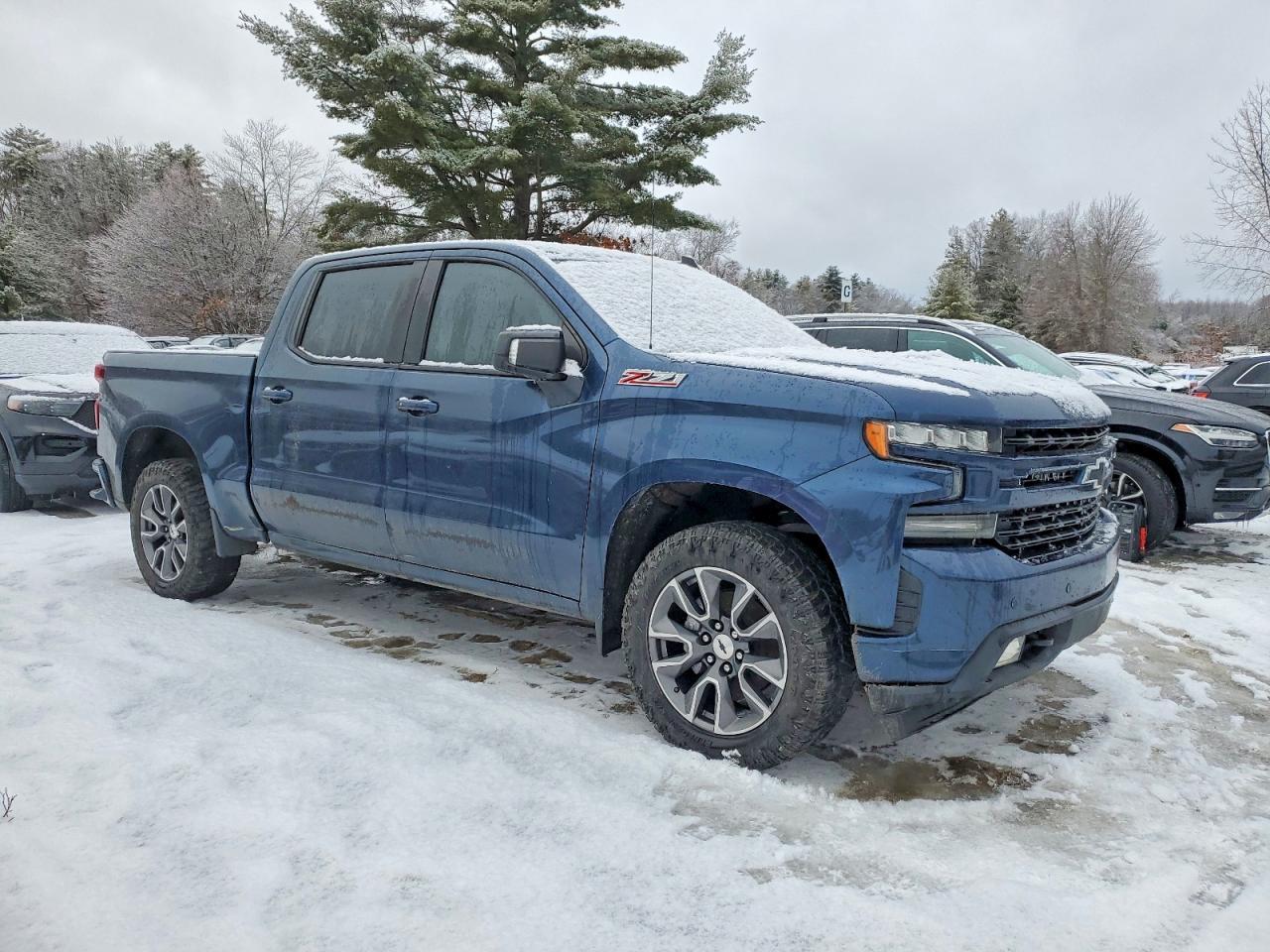 2021 CHEVROLET Silverado