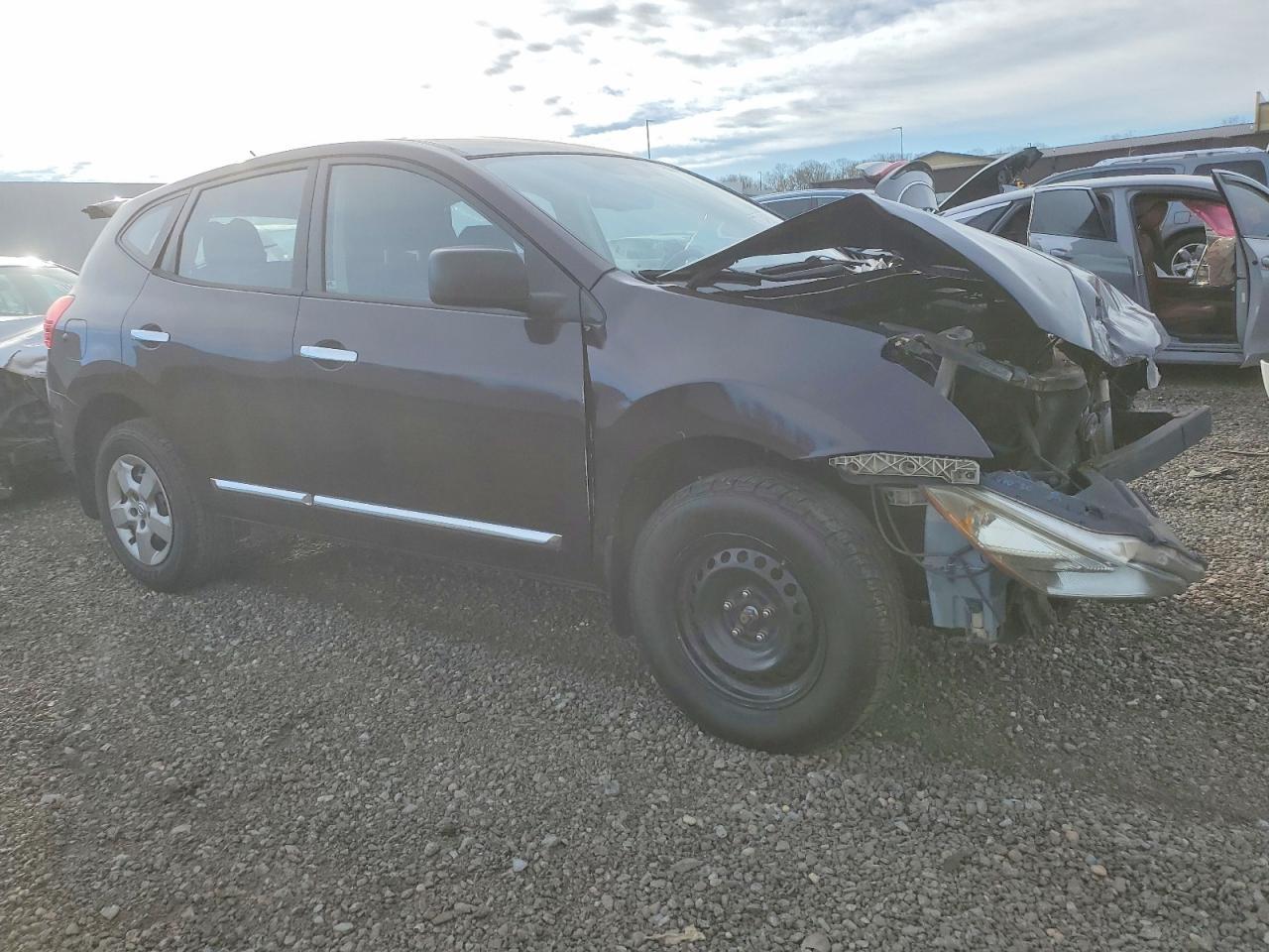 2014 NISSAN ROGUE