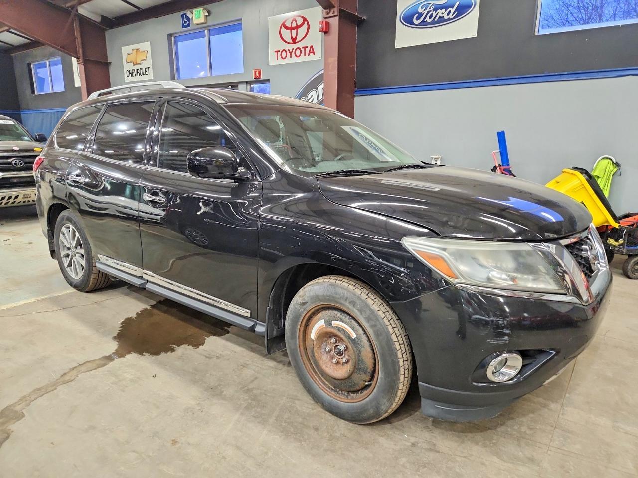2016 NISSAN PATHFINDER