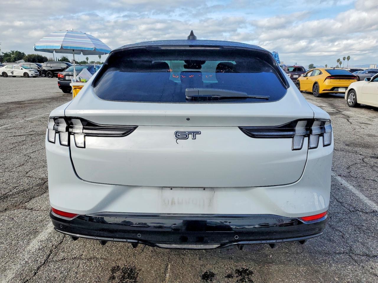 2022 FORD Mustang Mach-E