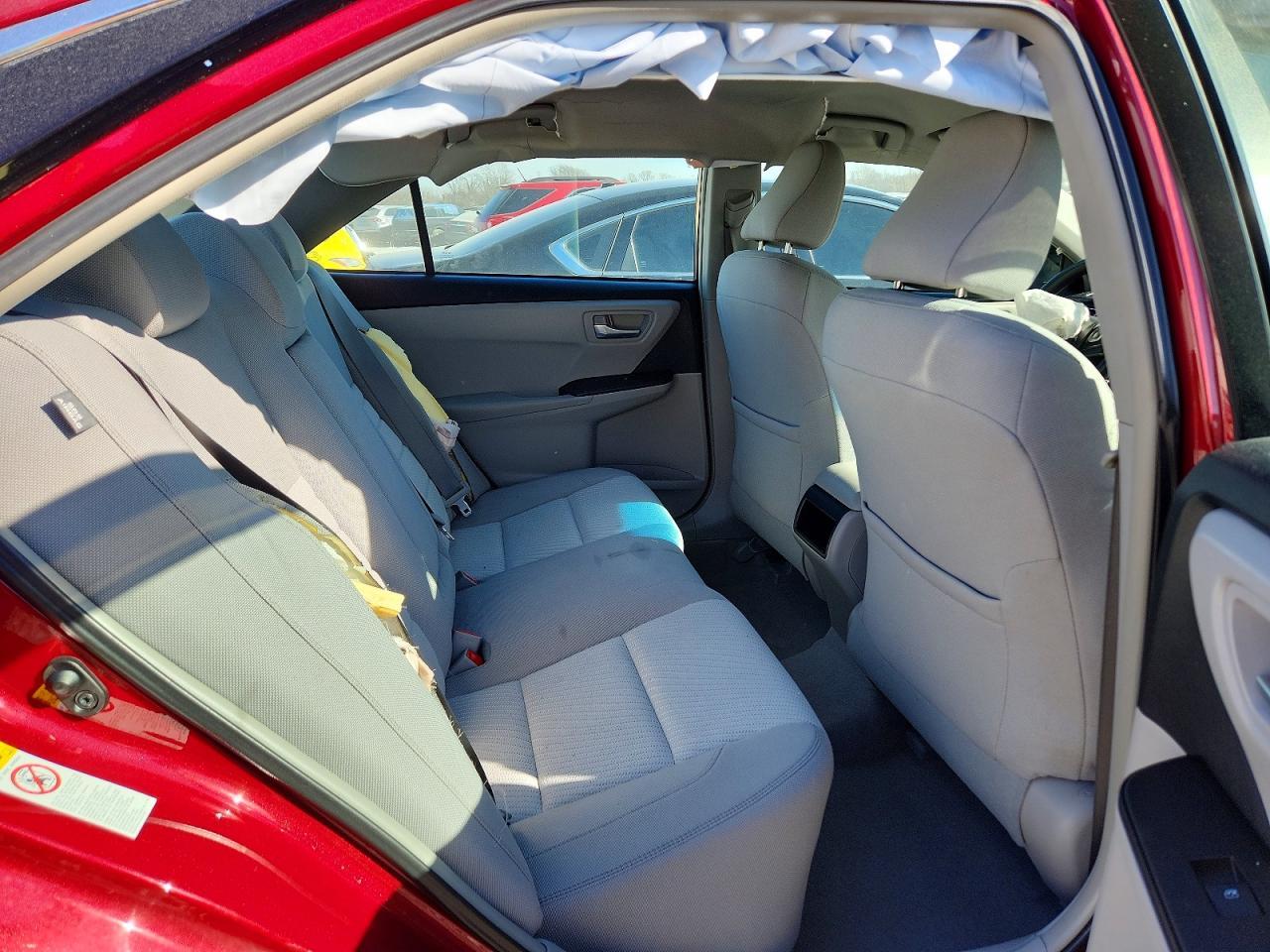 2015 TOYOTA CAMRY