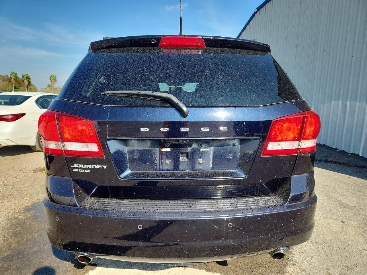 2011 DODGE JOURNEY