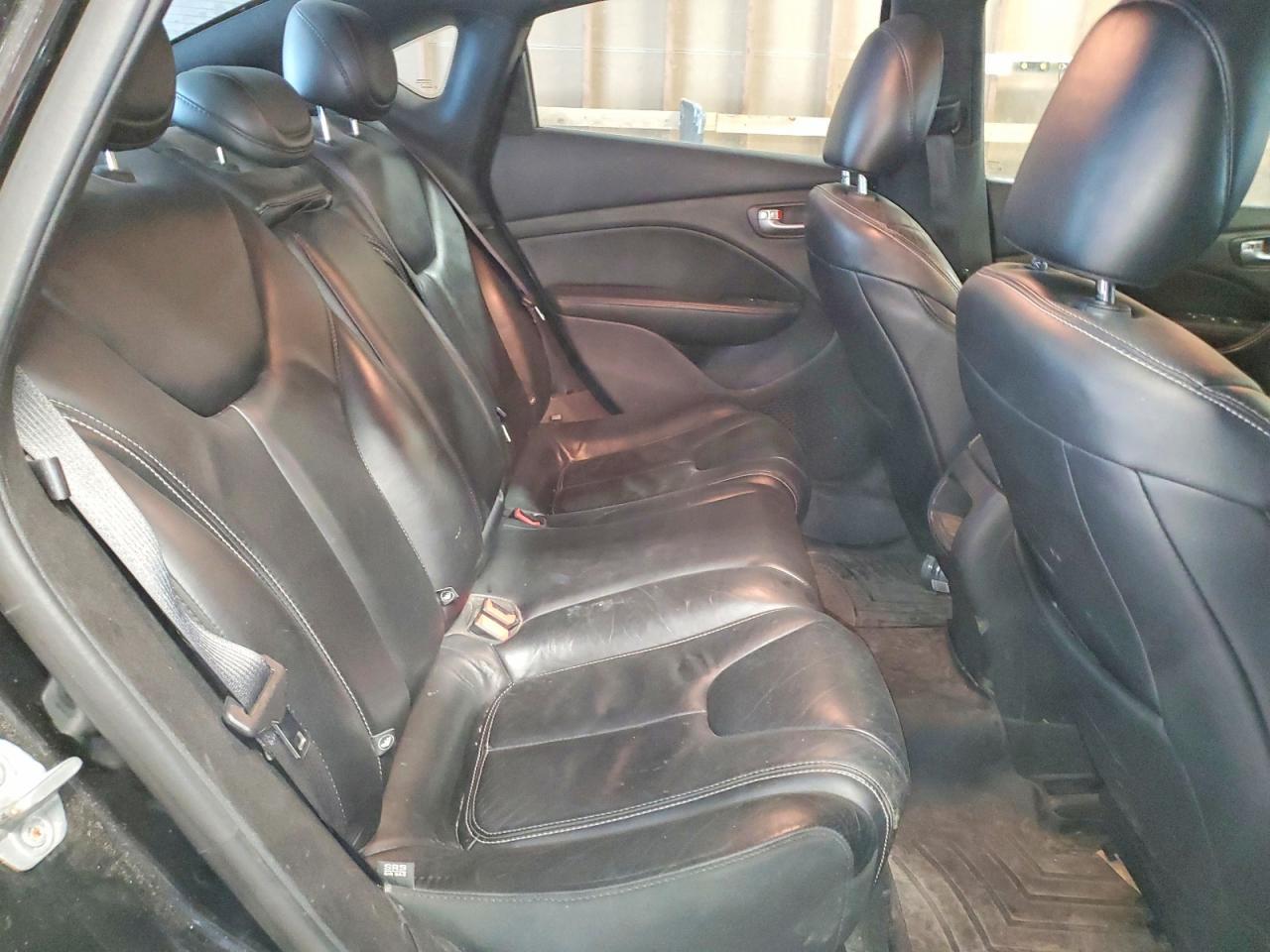 2013 DODGE Dart