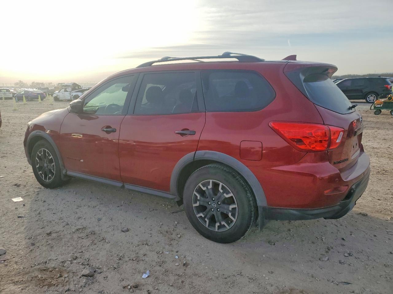 2020 NISSAN PATHFINDER