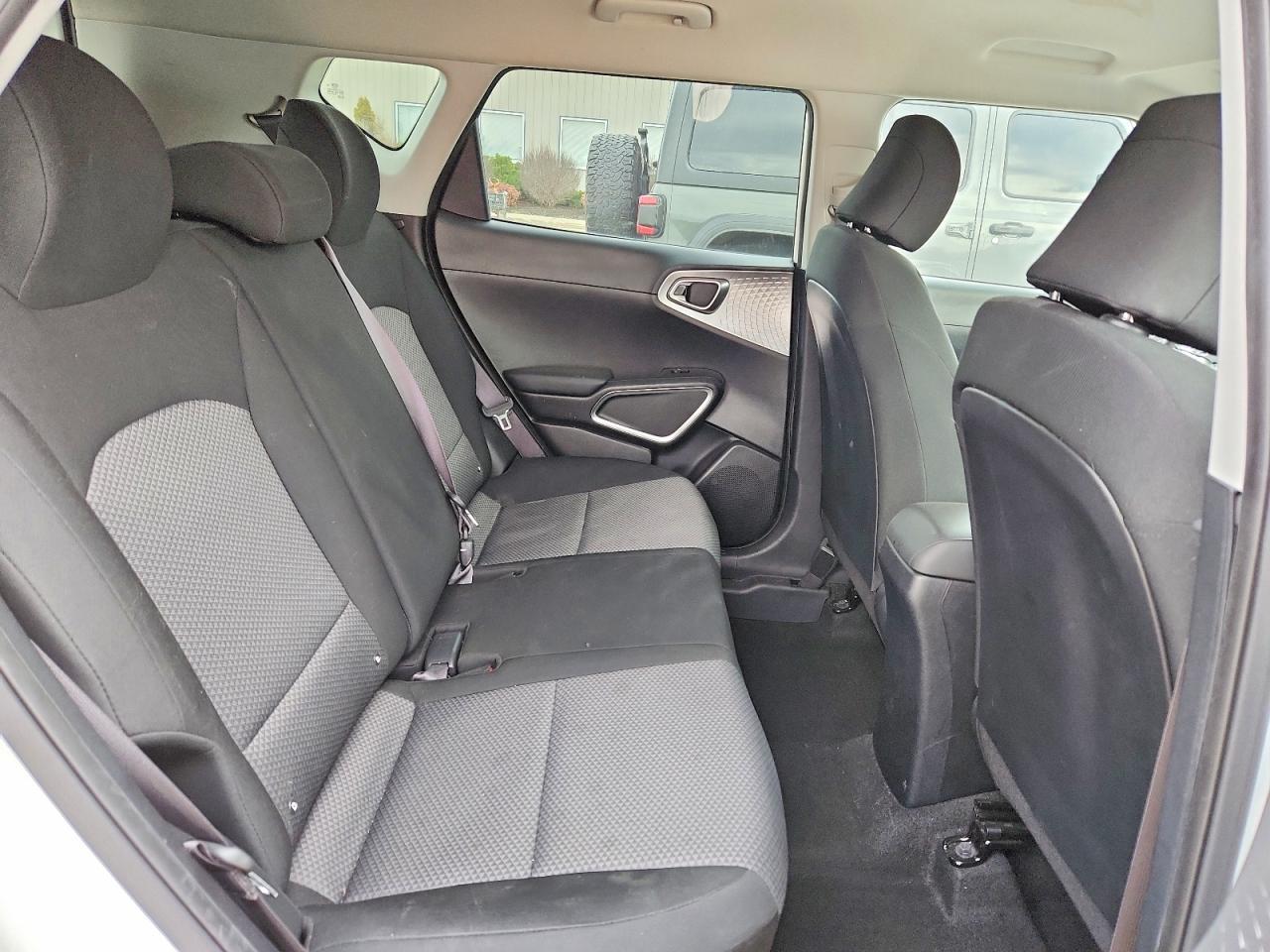 2021 KIA SOUL
