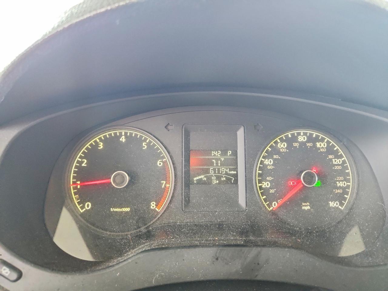 2011 VOLKSWAGEN JETTA