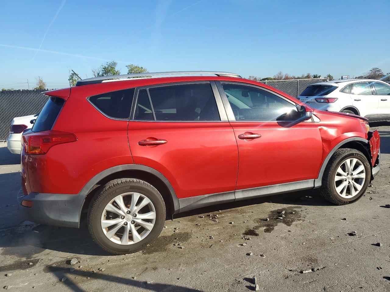 2015 TOYOTA RAV4