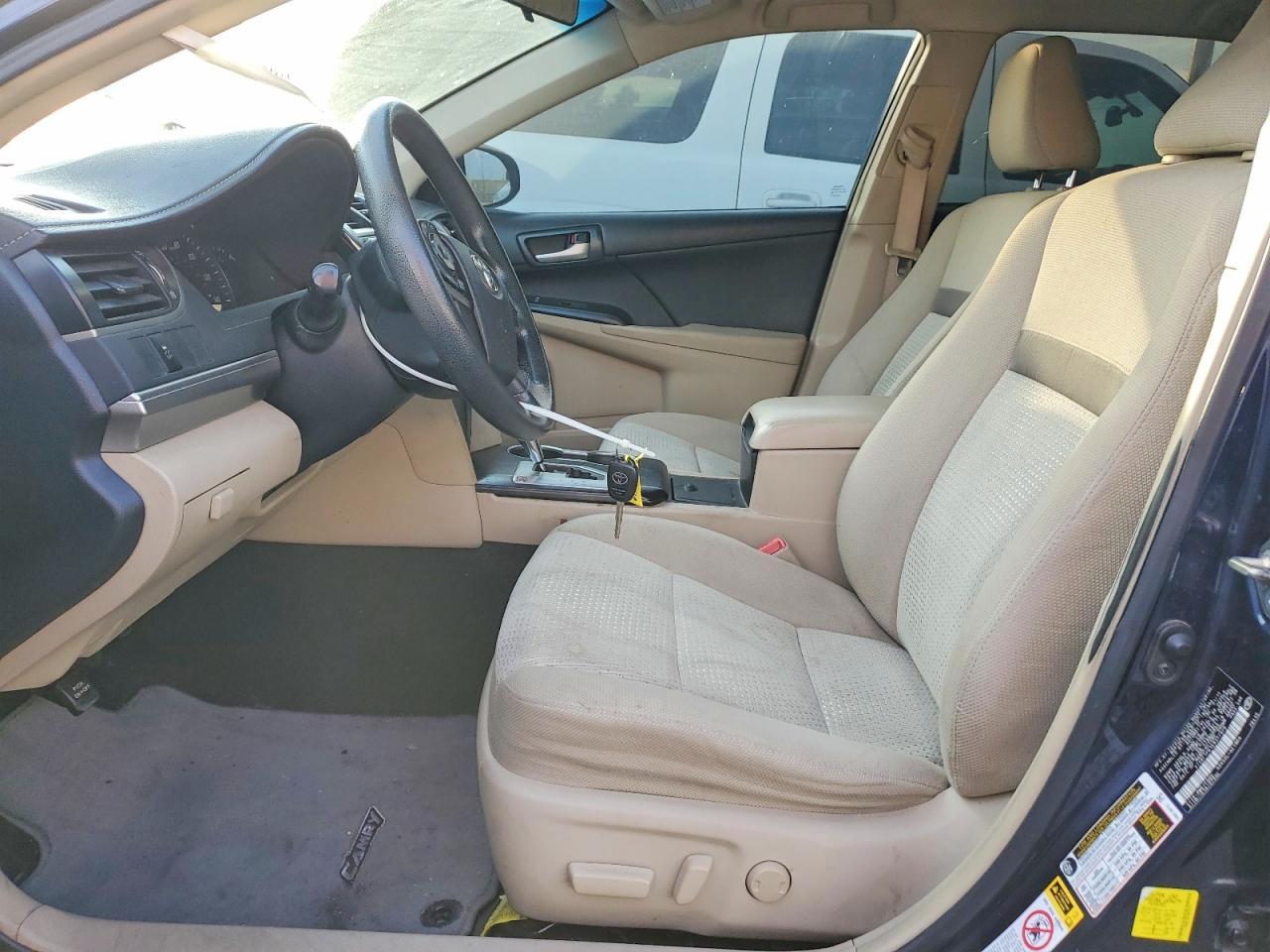 2014 TOYOTA CAMRY
