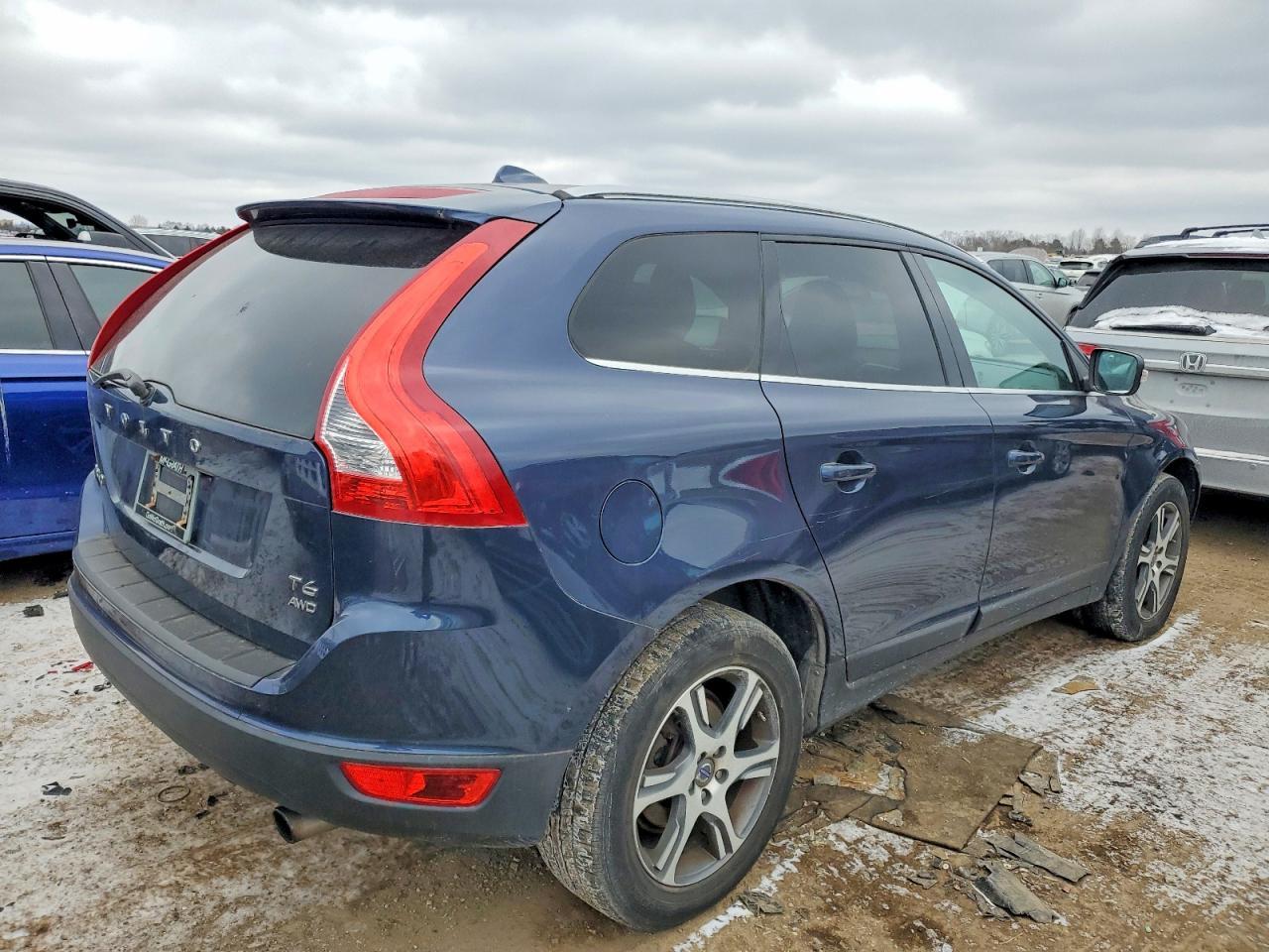 2013 VOLVO XC60