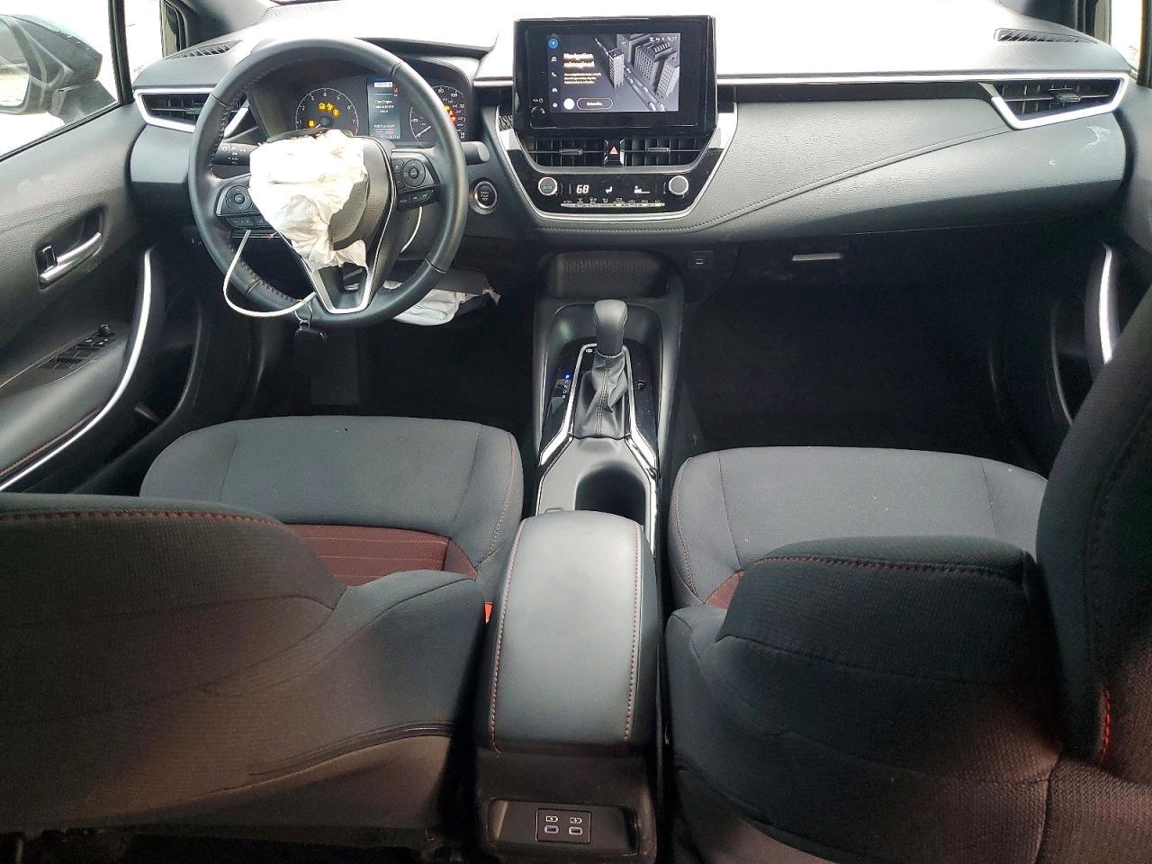 2024 TOYOTA COROLLA