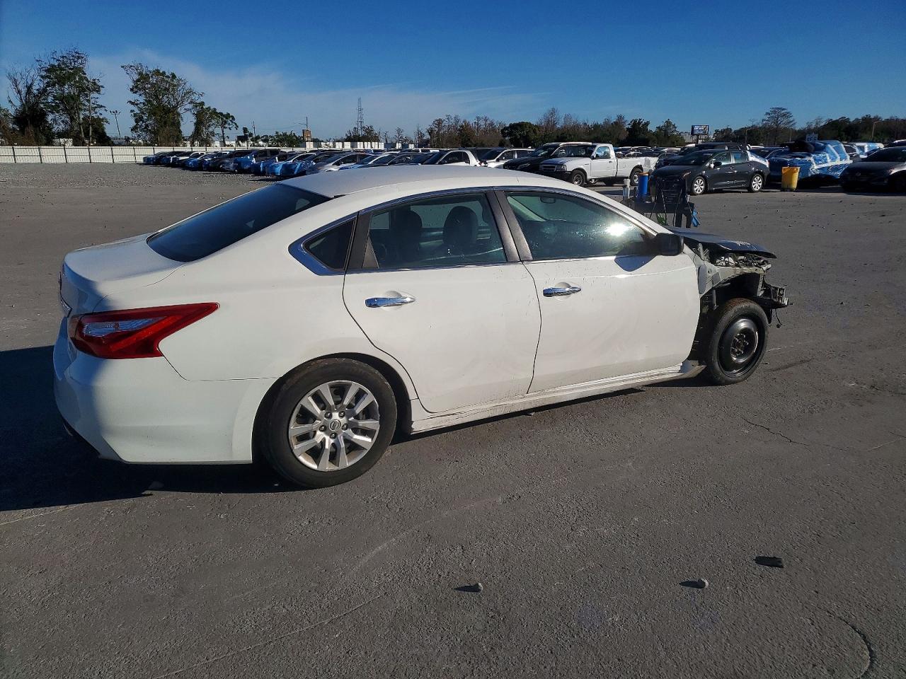 2017 NISSAN ALTIMA