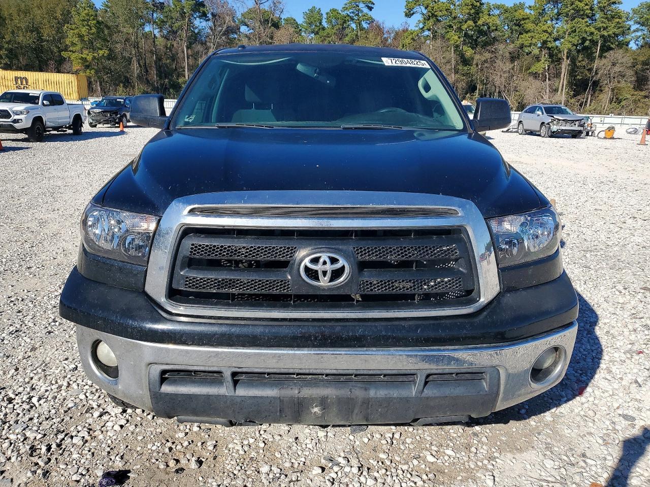 2011 TOYOTA TUNDRA
