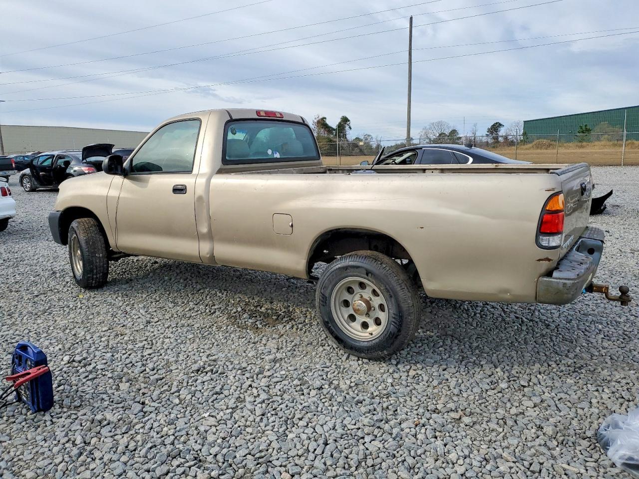 2004 TOYOTA TUNDRA