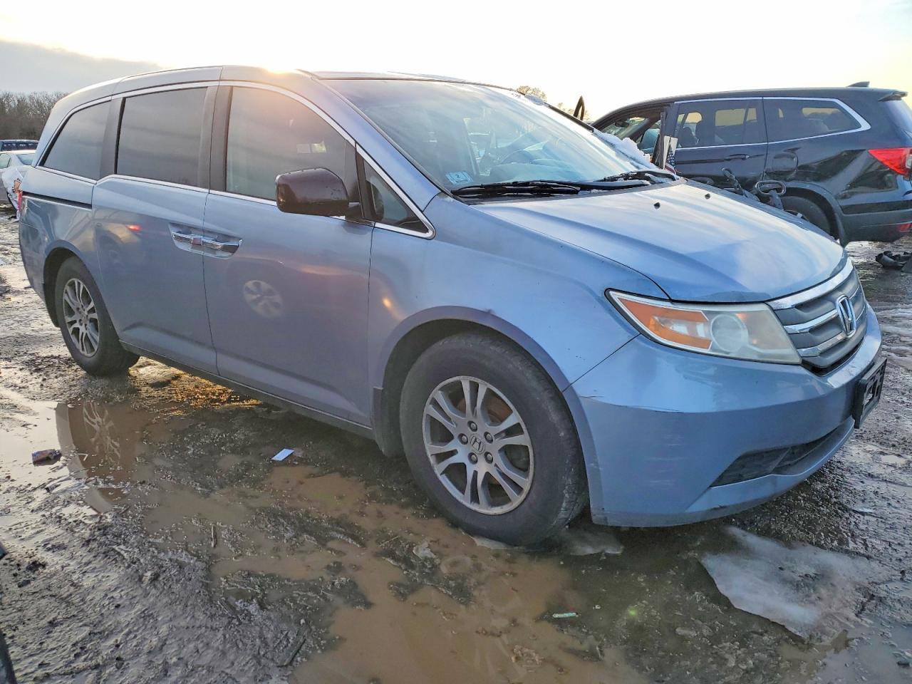 2011 HONDA ODYSSEY