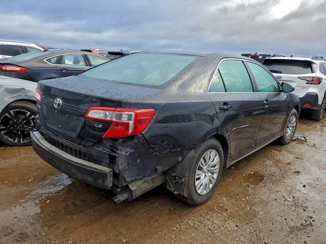 2013 TOYOTA CAMRY