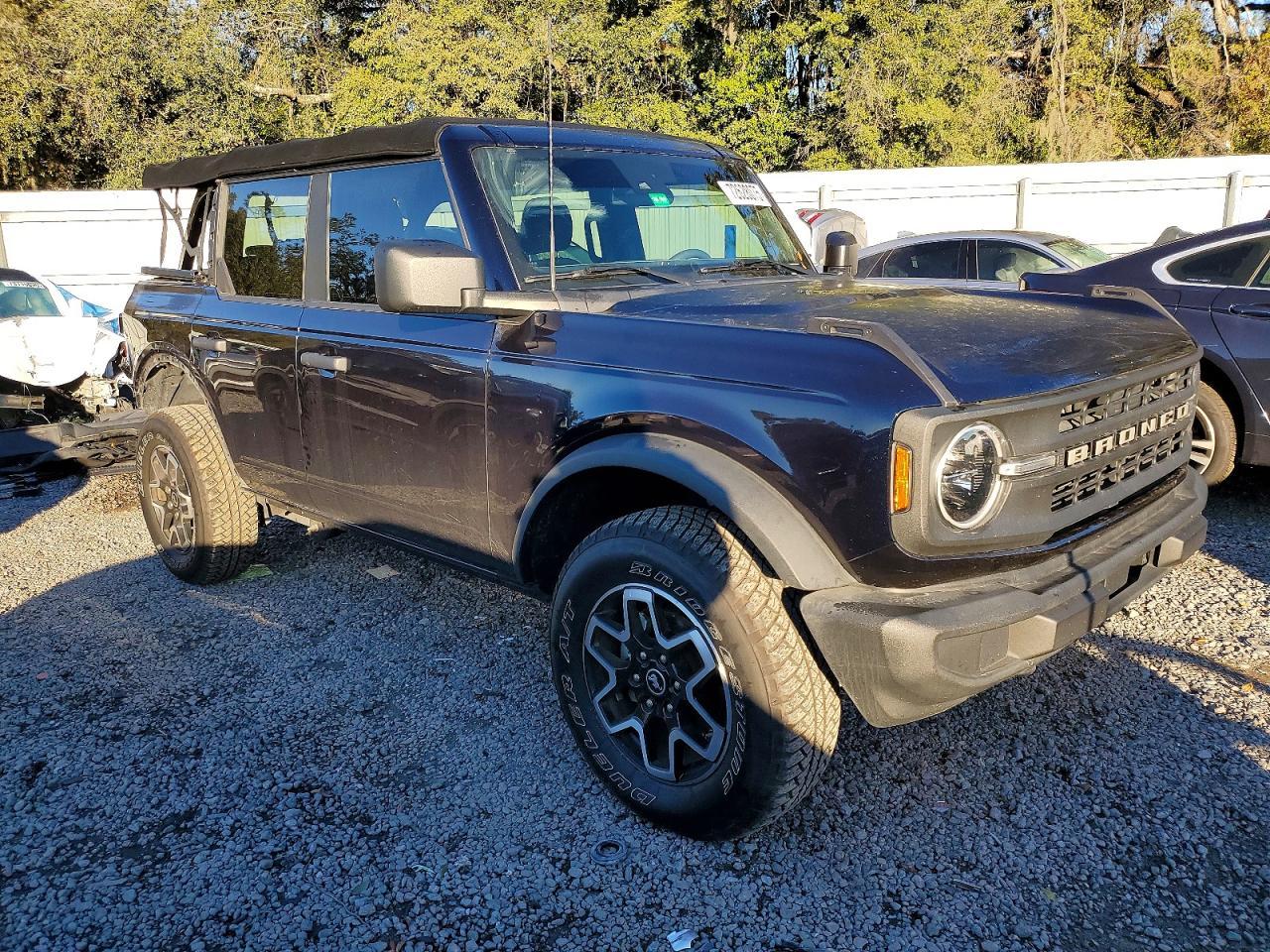 2021 FORD Bronco